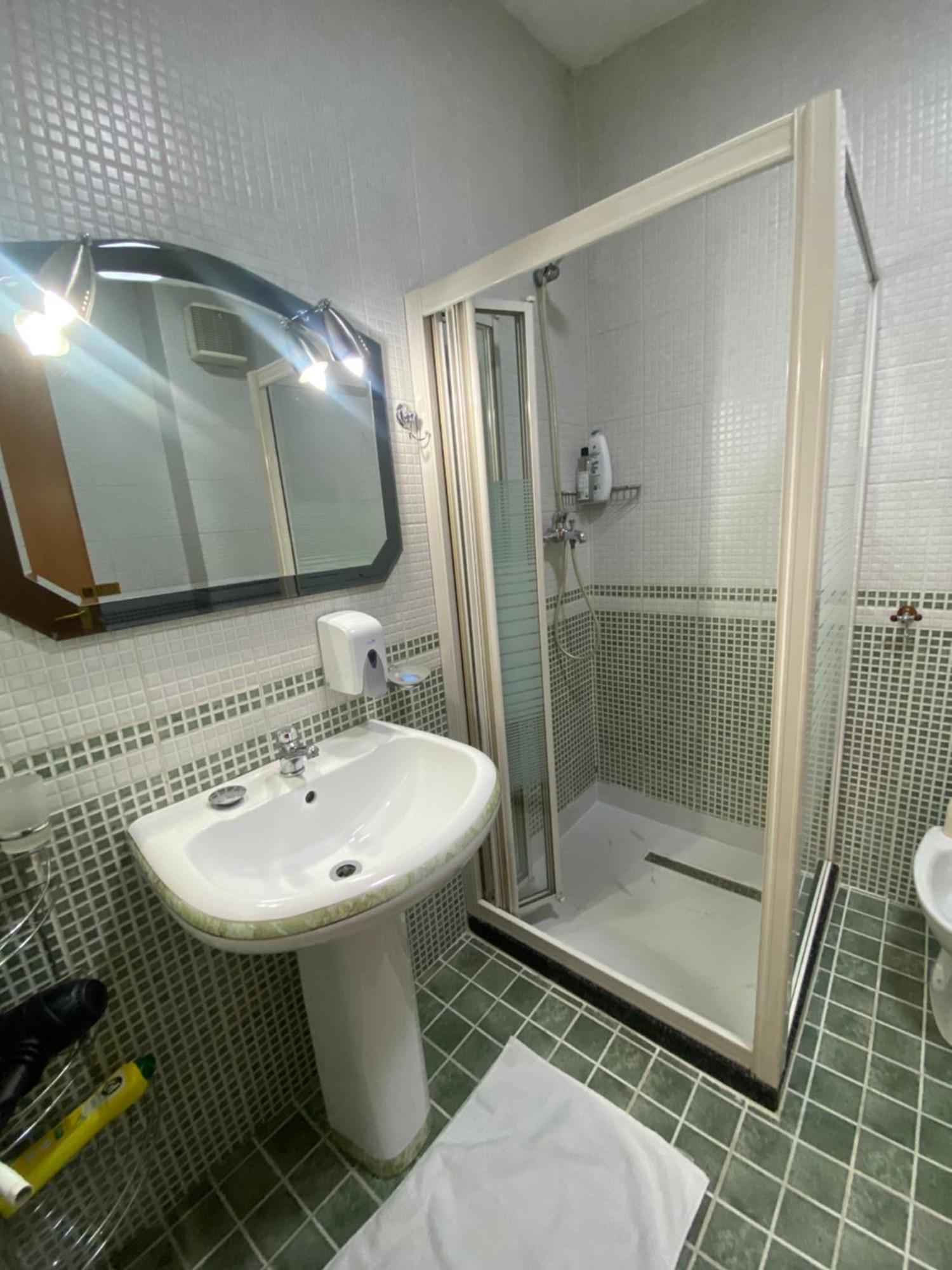 Rtsh Apartment Τίρανα Εξωτερικό φωτογραφία