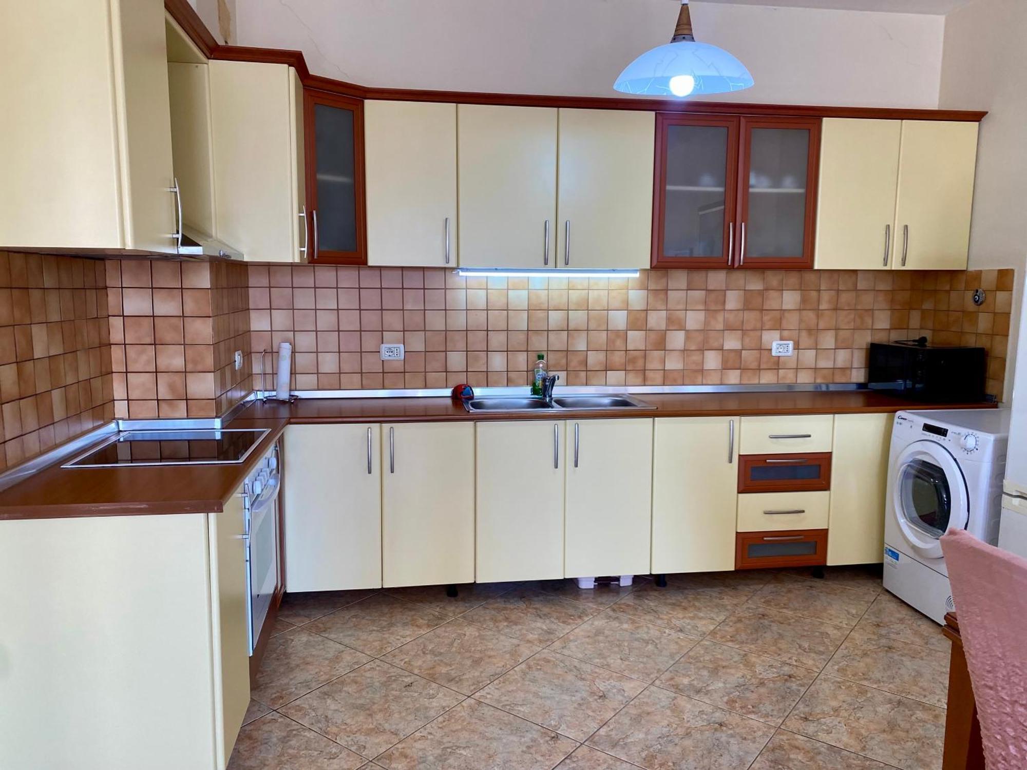 Rtsh Apartment Τίρανα Εξωτερικό φωτογραφία